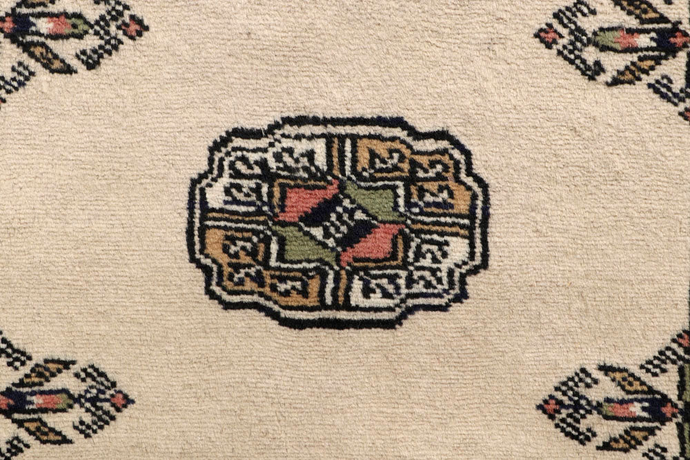 Bisque Bokhara 2' 7 x 14' - No. 59993 - ALRUG Rug Store