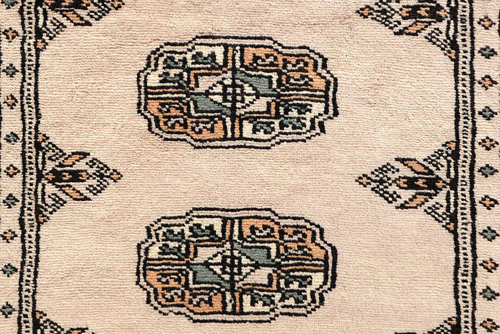 Bisque Bokhara 2' 6 x 12' 10 - No. 59995 - ALRUG Rug Store