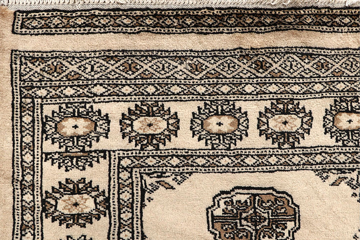Bisque Bokhara 2' 7 x 14' 2 - No. 60000 - ALRUG Rug Store