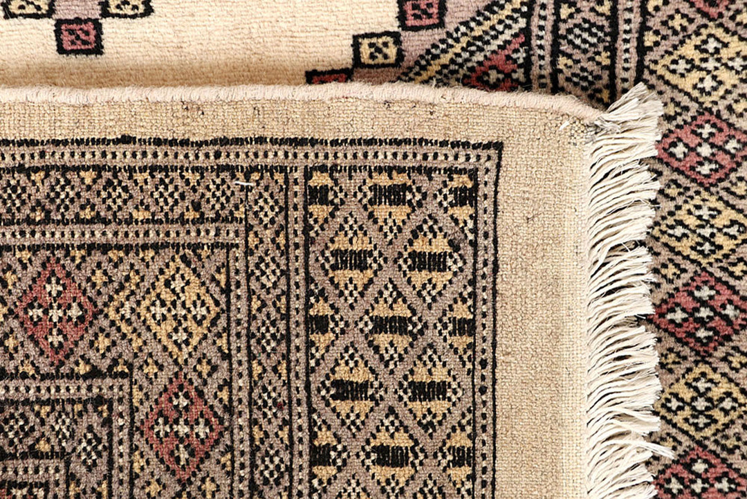 Cornsilk Jaldar 2'  7" x 14'  1" - No. QA96551