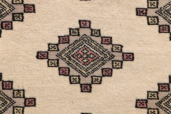 Cornsilk Jaldar 2' 7 x 13' 5 - No. 60003 - ALRUG Rug Store