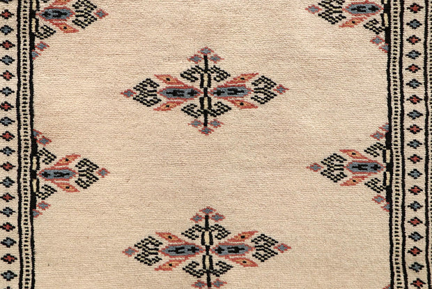 Blanched Almond Butterfly 2' 7 x 15' - No. 60005 - ALRUG Rug Store