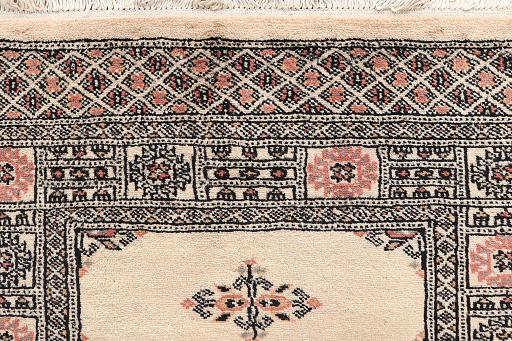 Bisque Butterfly 2' 7 x 14' - No. 60007 - ALRUG Rug Store