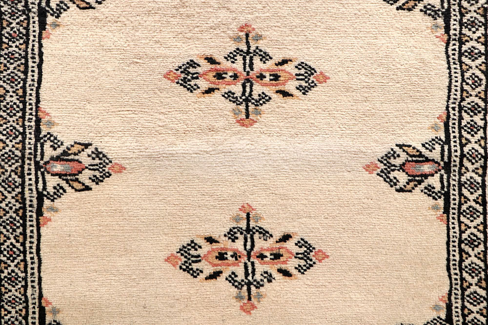 Bisque Butterfly 2' 7 x 14' - No. 60007 - ALRUG Rug Store