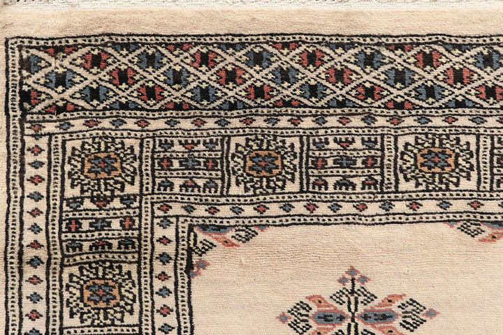 Bisque Butterfly 2' 6 x 15' - No. 60009 - ALRUG Rug Store