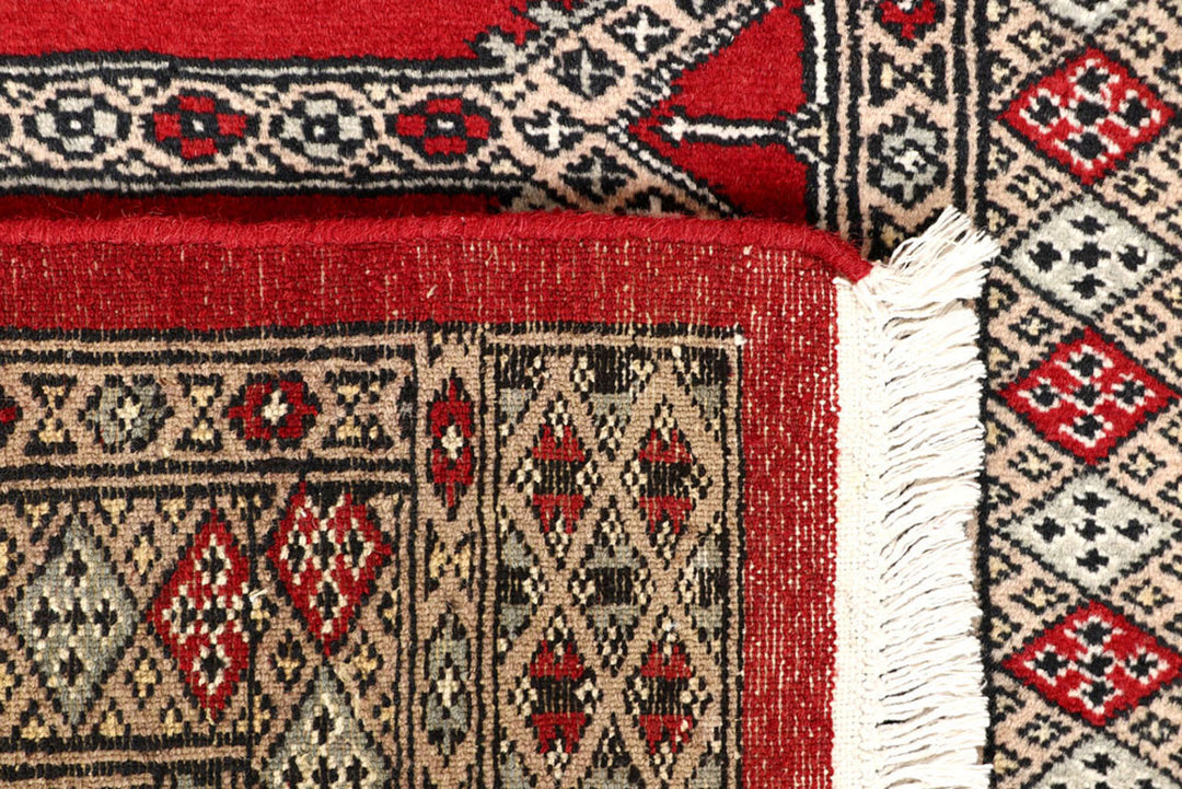 Red Jaldar 2'  7" x 13'  9" - No. QA32511