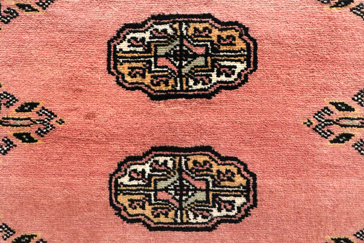 Salmon Bokhara 2' 7 x 13' 5 - No. 60081 - ALRUG Rug Store