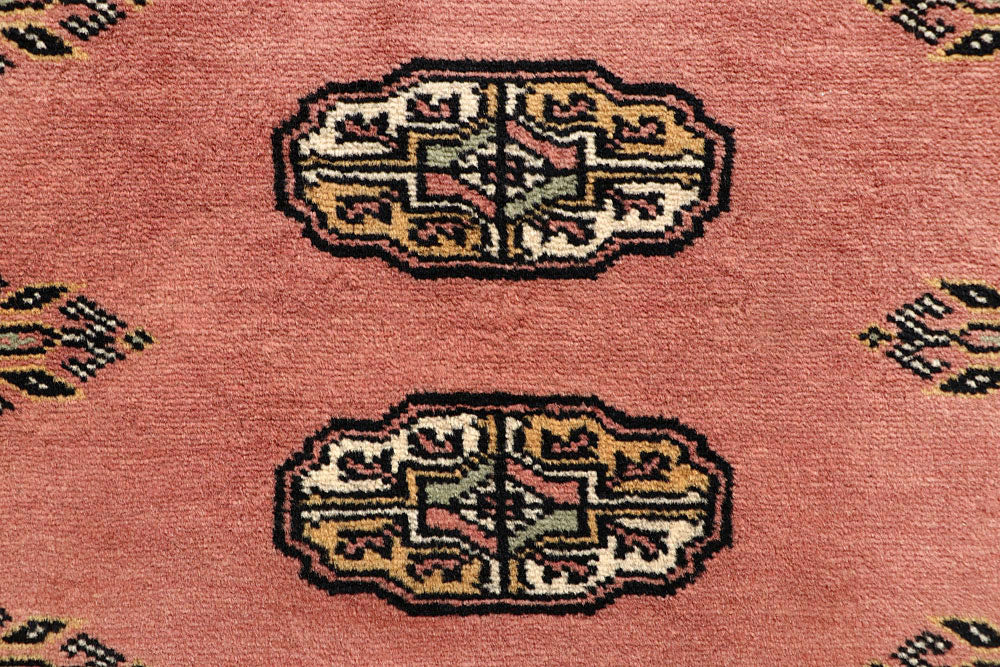 Salmon Bokhara 2' 8 x 14' 1 - No. 60099 - ALRUG Rug Store