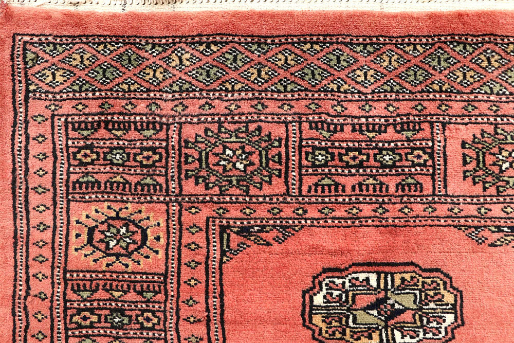 Salmon Bokhara 2' 7 x 14' 1 - No. 60101 - ALRUG Rug Store