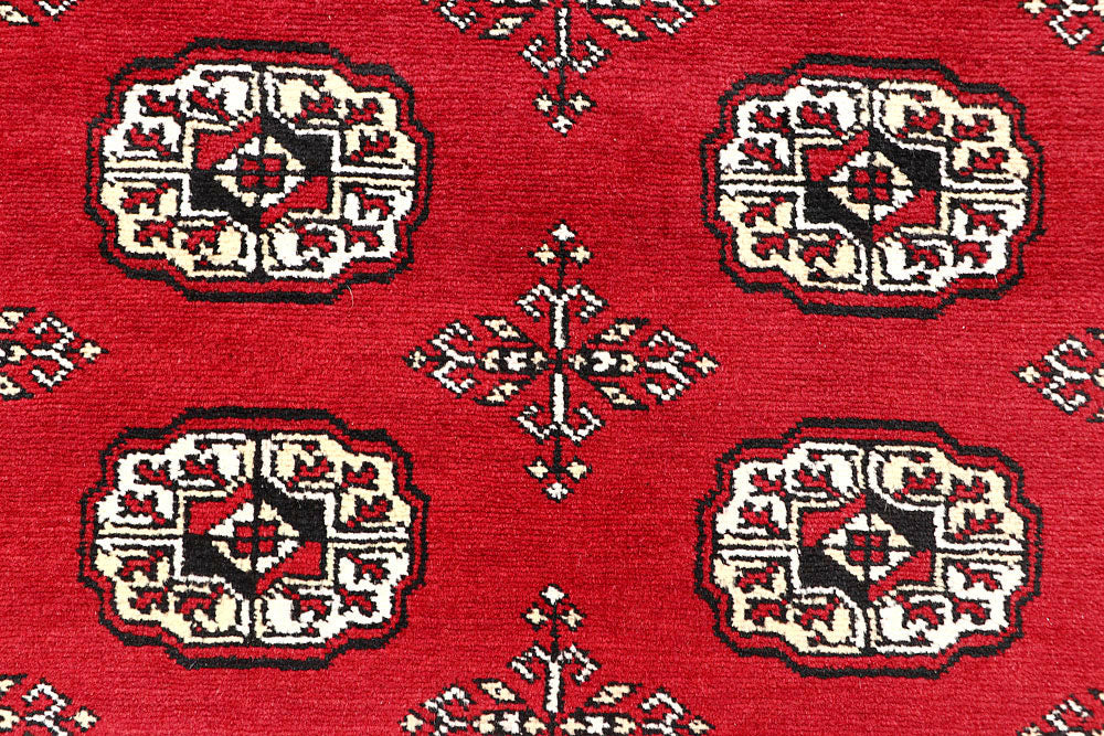 Red Bokhara 6' 1 x 9' 7 - No. 60113 - ALRUG Rug Store
