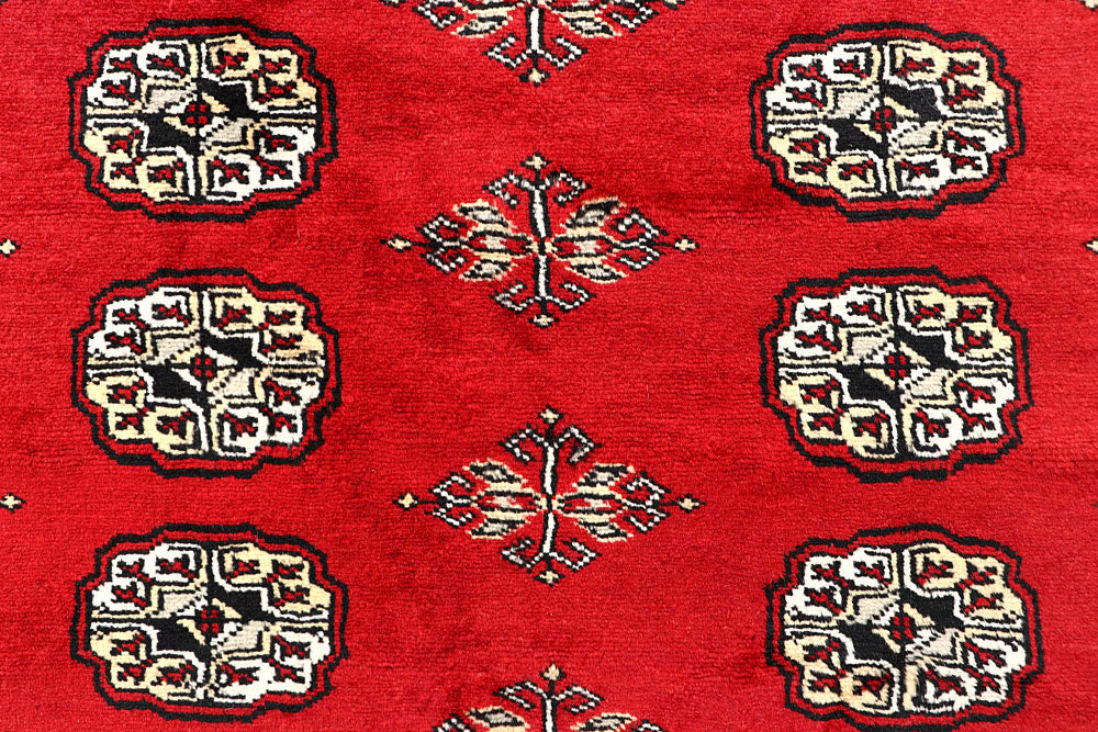 Red Bokhara 6' 3 x 8' 10 - No. 60117 - ALRUG Rug Store
