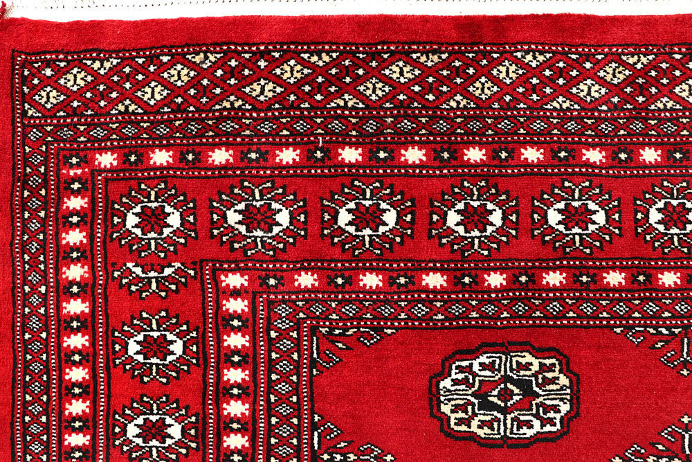 Red Bokhara 6' 1 x 9' 6 - No. 60137 - ALRUG Rug Store