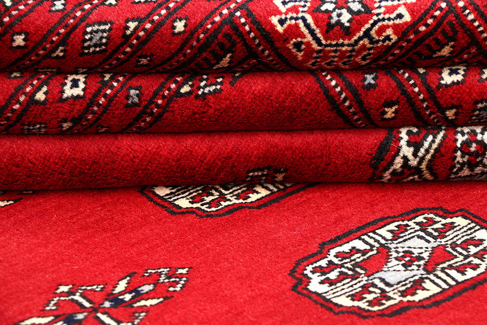 Red Bokhara 6' 3 x 8' 10 - No. 60154 - ALRUG Rug Store