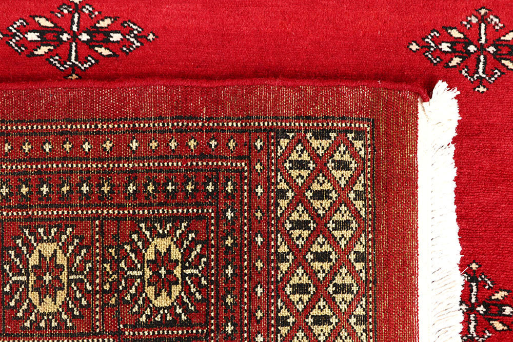 Red Bokhara 6' 4 x 9' 3 - No. 60155 - ALRUG Rug Store