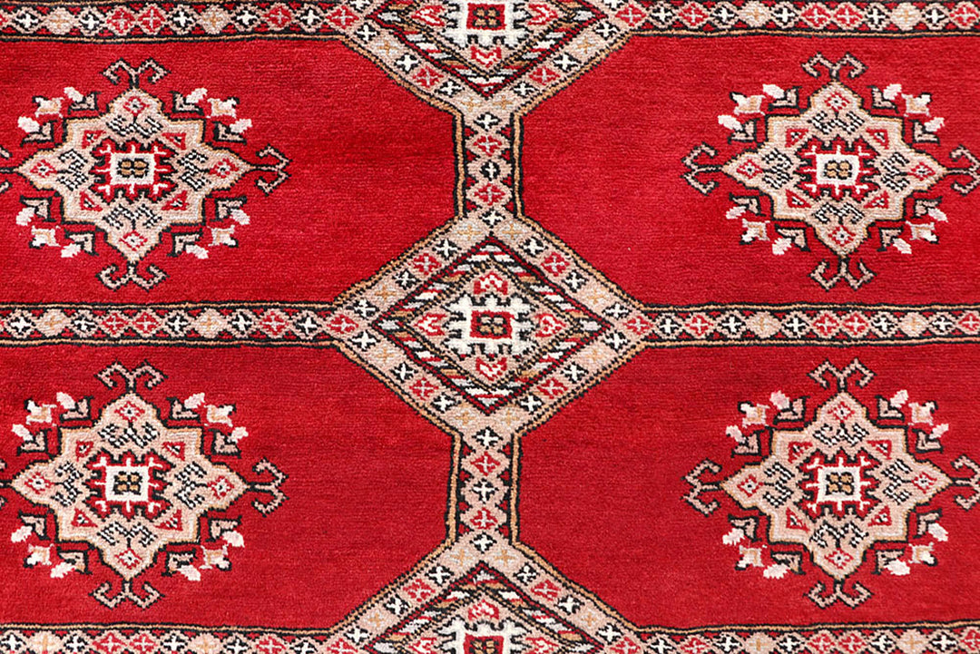 Red Jaldar 6'  3" x 9'  1" - No. QA77038