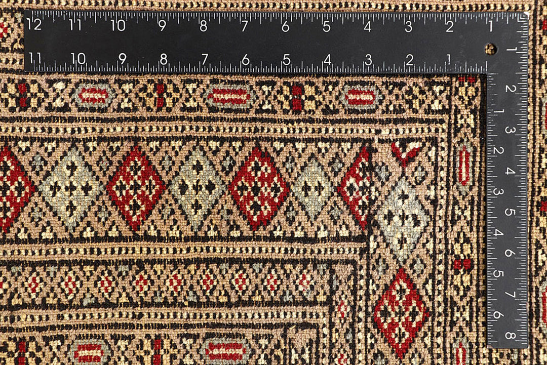 Red Jaldar 5'  11" x 9'  3" - No. QA12575