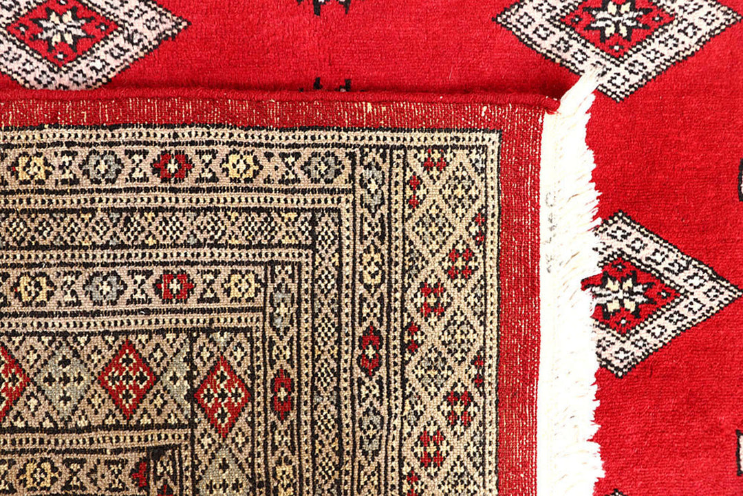 Red Jaldar 5'  11" x 8'  3" - No. QA53185