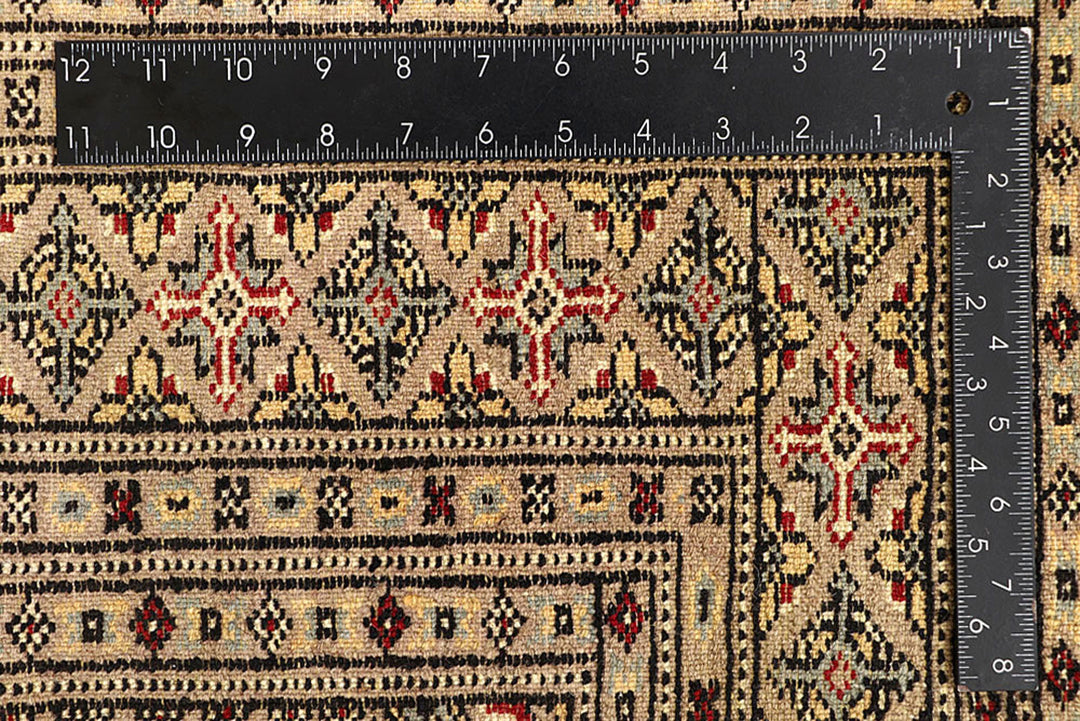 Red Jaldar 6'  10" x 8'  9" - No. QA62069