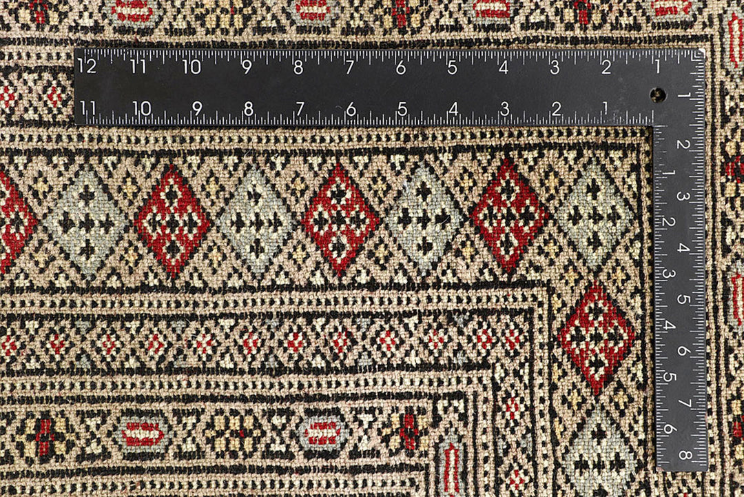 Red Jaldar 6'  1" x 9'  2" - No. QA19607