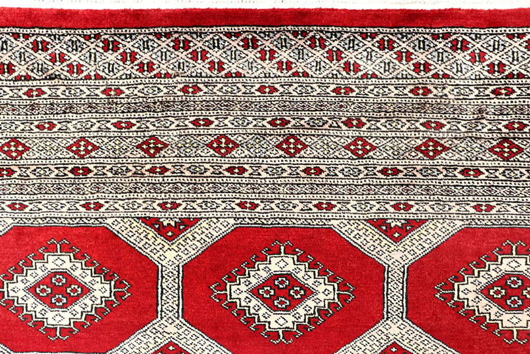 Red Jaldar 6'  2" x 9'  5" - No. QA82658