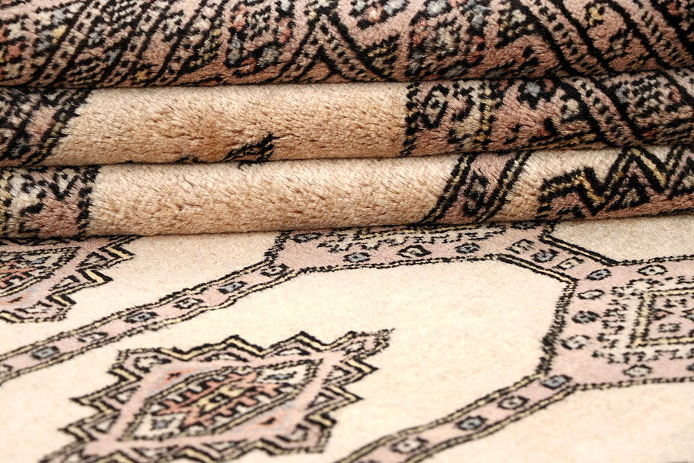 Antique White Jaldar 6' 1 x 9' 2 - No. 60211 - ALRUG Rug Store