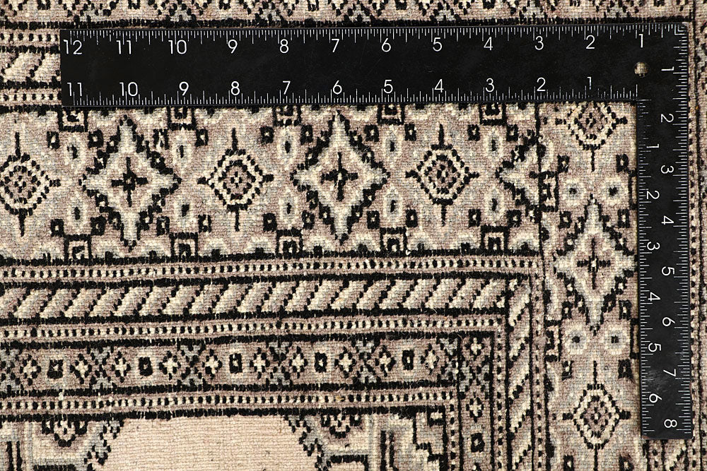 Bisque Bokhara 6' 9 x 8' 11 - No. 60213 - ALRUG Rug Store