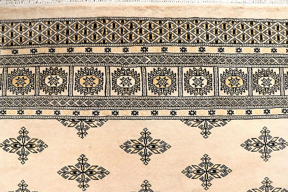 Bisque Butterfly 6' 1 x 9' 1 - No. 60216 - ALRUG Rug Store