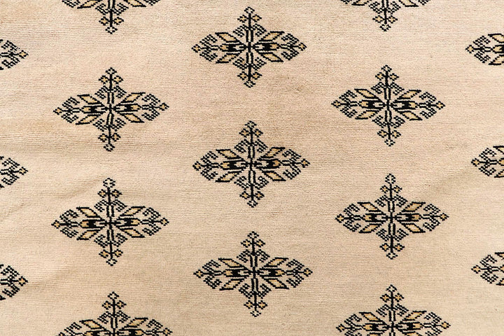 Bisque Butterfly 6' 1 x 9' 1 - No. 60216 - ALRUG Rug Store