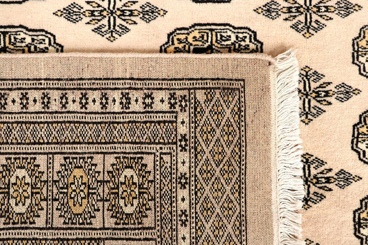 Bisque Bokhara 6' x 9' - No. 60218 - ALRUG Rug Store