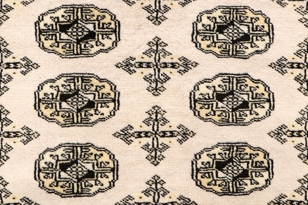 Bisque Bokhara 6' 2 x 8' 6 - No. 60221 - ALRUG Rug Store