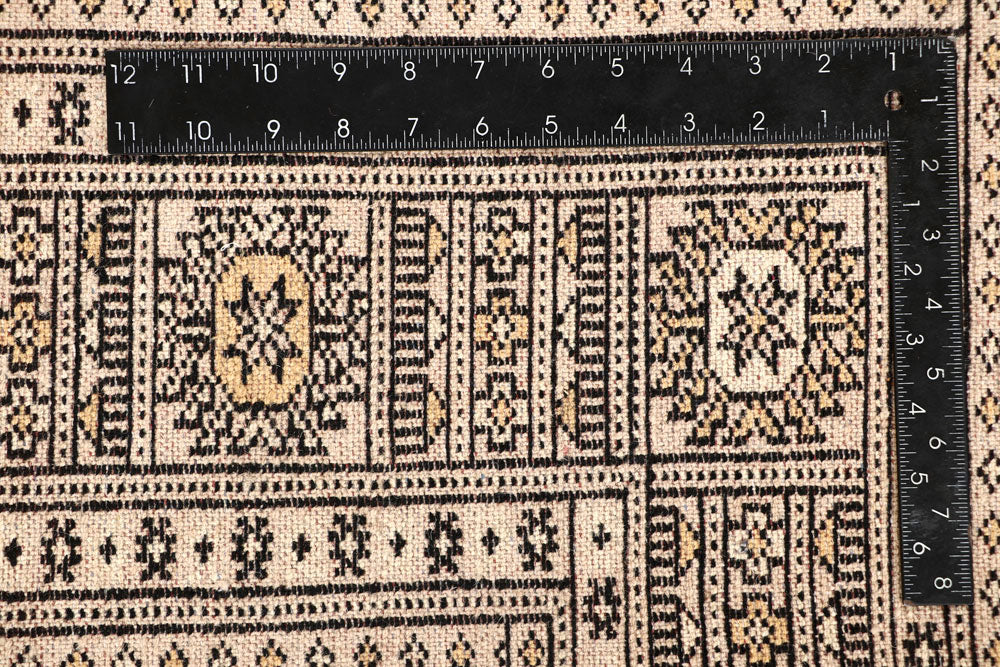 Bisque Bokhara 6' x 8' 11 - No. 60224 - ALRUG Rug Store