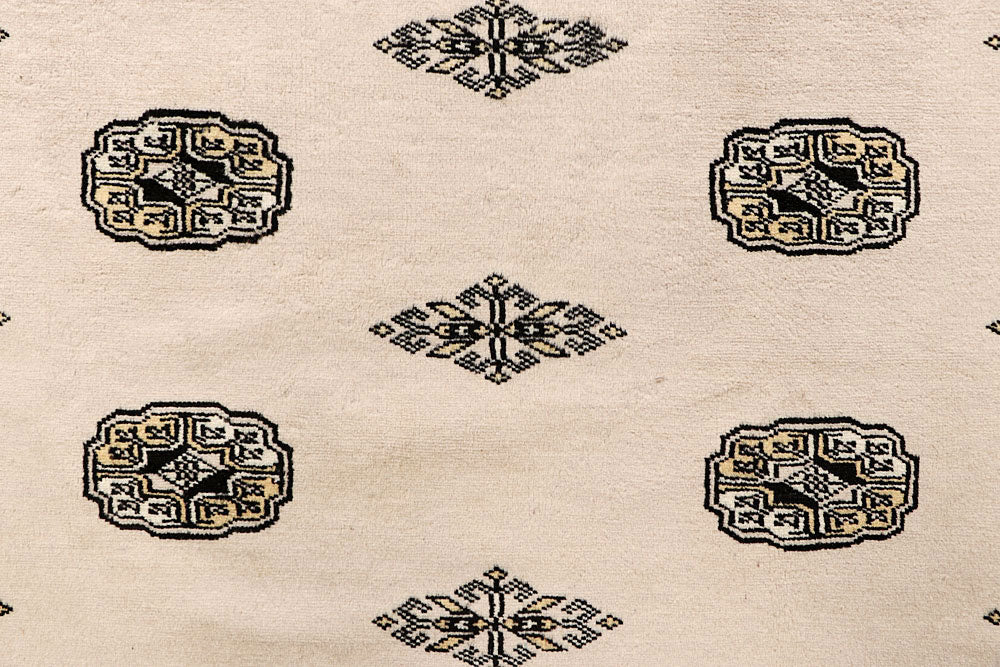 Bisque Bokhara 6' x 8' - No. 60225 - ALRUG Rug Store