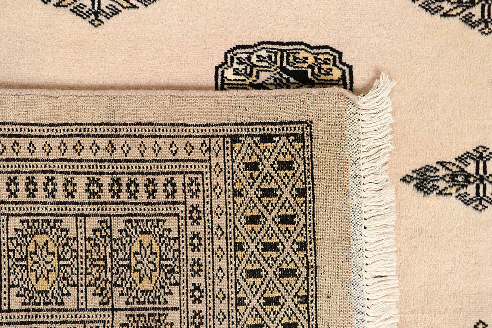 Bisque Bokhara 6' x 8' - No. 60225 - ALRUG Rug Store