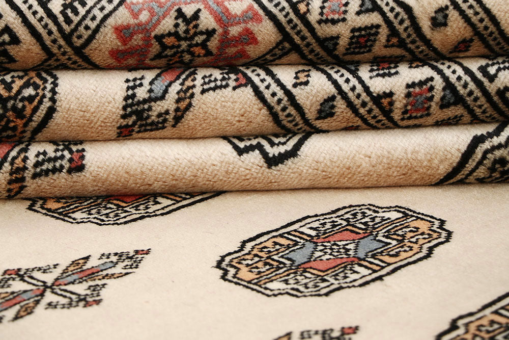 Bisque Bokhara 6' x 9' 2 - No. 60229 - ALRUG Rug Store