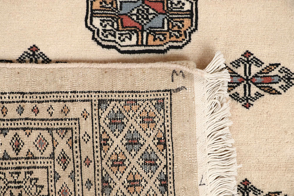 Bisque Bokhara 6' x 9' 2 - No. 60229 - ALRUG Rug Store