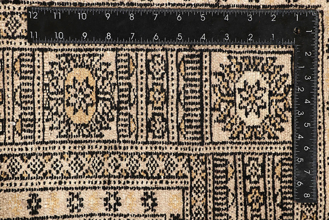 Bisque Bokhara 6'  1" x 9'  1" - No. QA74268