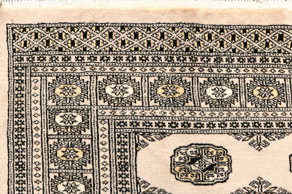 Bisque Bokhara 6' x 8' 7 - No. 60232 - ALRUG Rug Store