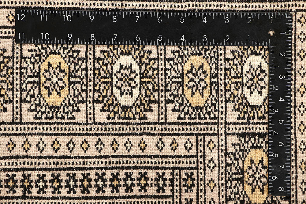 Bisque Bokhara 6' x 8' 7 - No. 60232 - ALRUG Rug Store