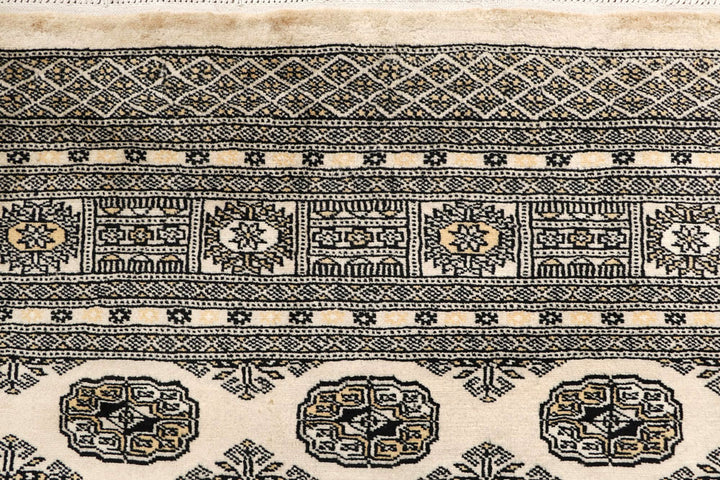 Bisque Bokhara 6' x 9' - No. 60233 - ALRUG Rug Store