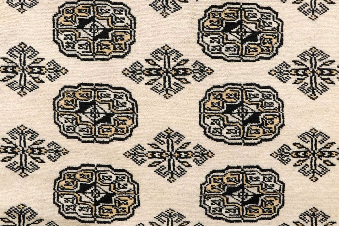 Bisque Bokhara 6'  x" 9' " - No. QA17359