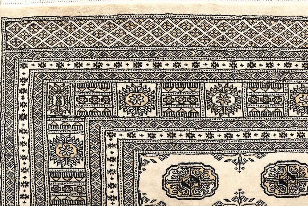 Cornsilk Bokhara 6' 1 x 8' 11 - No. 60238 - ALRUG Rug Store