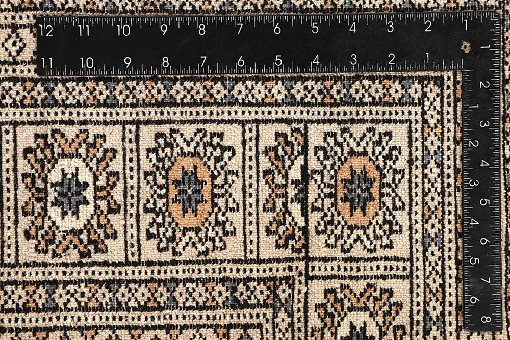 Blanched Almond Bokhara 6' x 9' 2 - No. 60240 - ALRUG Rug Store