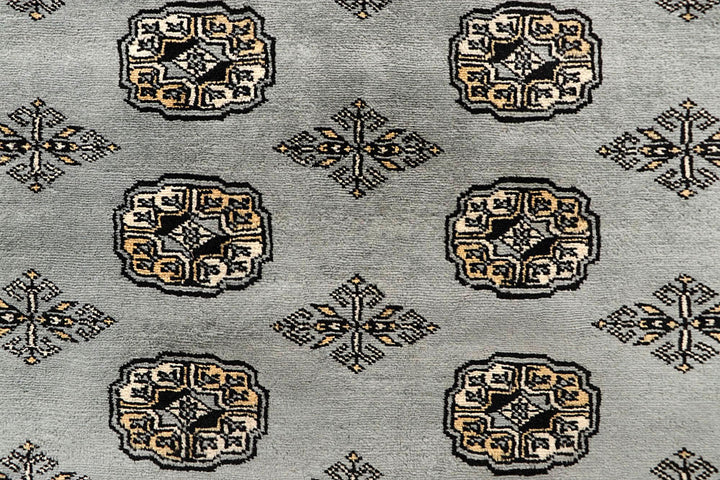 Silver Bokhara 6' x 9' - No. 60244 - ALRUG Rug Store