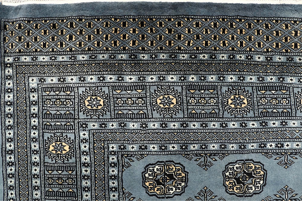 Light Slate Grey Bokhara 6' x 9' 10 - No. 60249 - ALRUG Rug Store