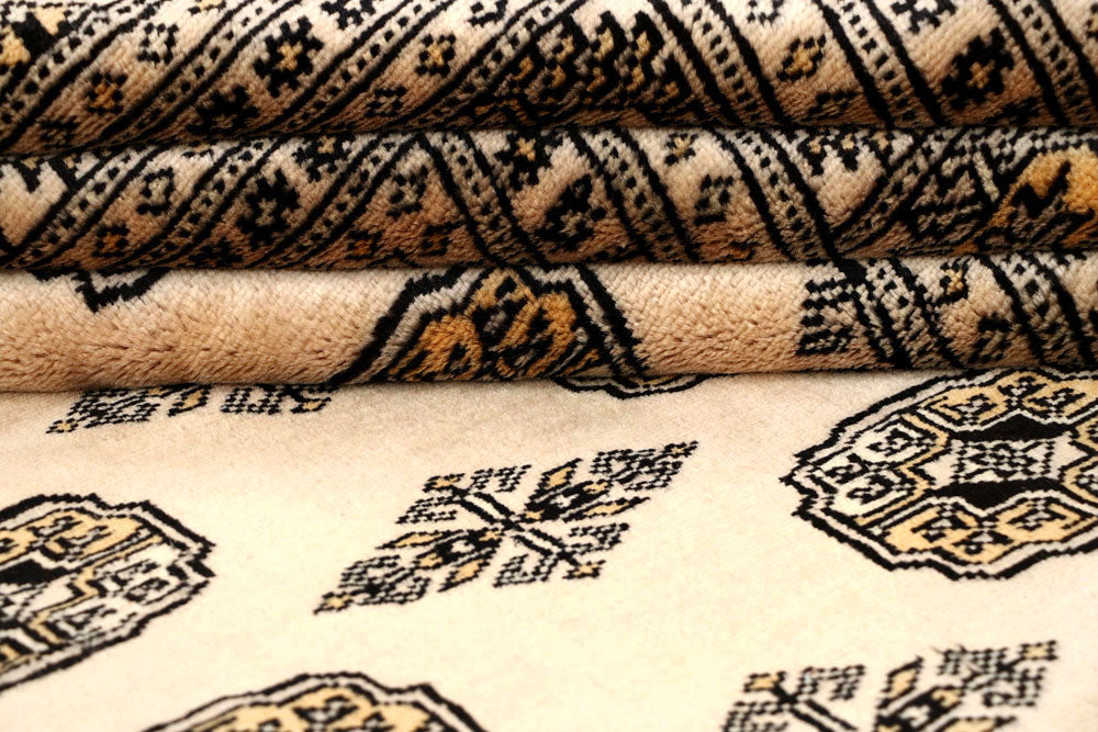 Bisque Bokhara 6' 5 x 8' 10 - No. 60280 - ALRUG Rug Store