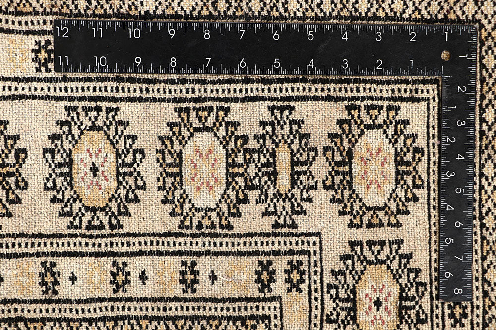 Bisque Bokhara 6' x 9' 5 - No. 60289 - ALRUG Rug Store