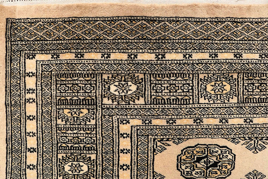 Bisque Bokhara 6'  x" 9'  1" - No. QA22319