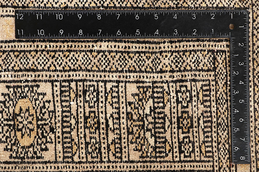Bisque Bokhara 6' x 9' 1 - No. 60291 - ALRUG Rug Store