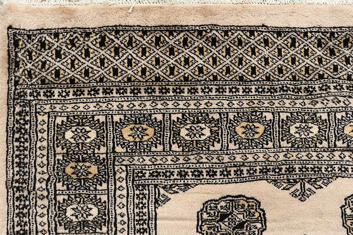 Cornsilk Butterfly 5' 11 x 9' 1 - No. 60293 - ALRUG Rug Store