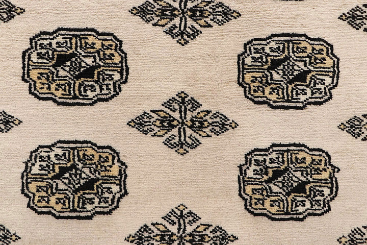 Cornsilk Butterfly 5' 11 x 9' 1 - No. 60293 - ALRUG Rug Store